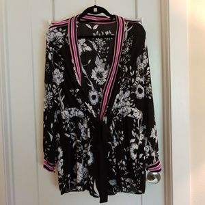 Sheer, blouse wrap with tie.